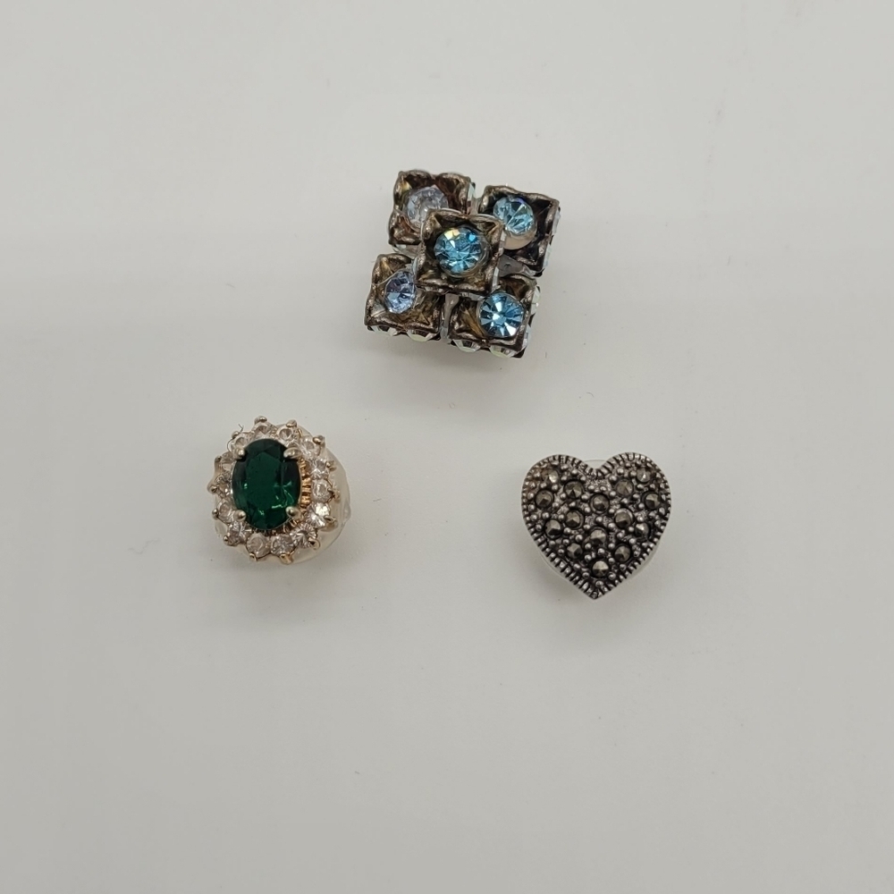Crocs Jibbitz Charms 3pcs - Picture 1 of 3